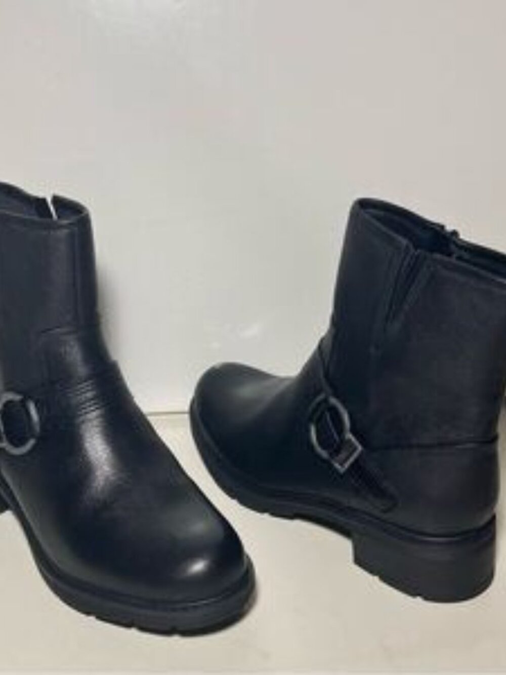 Clarks Hearth Cross Leather Mid Calf Boots - Picture 2 of 5